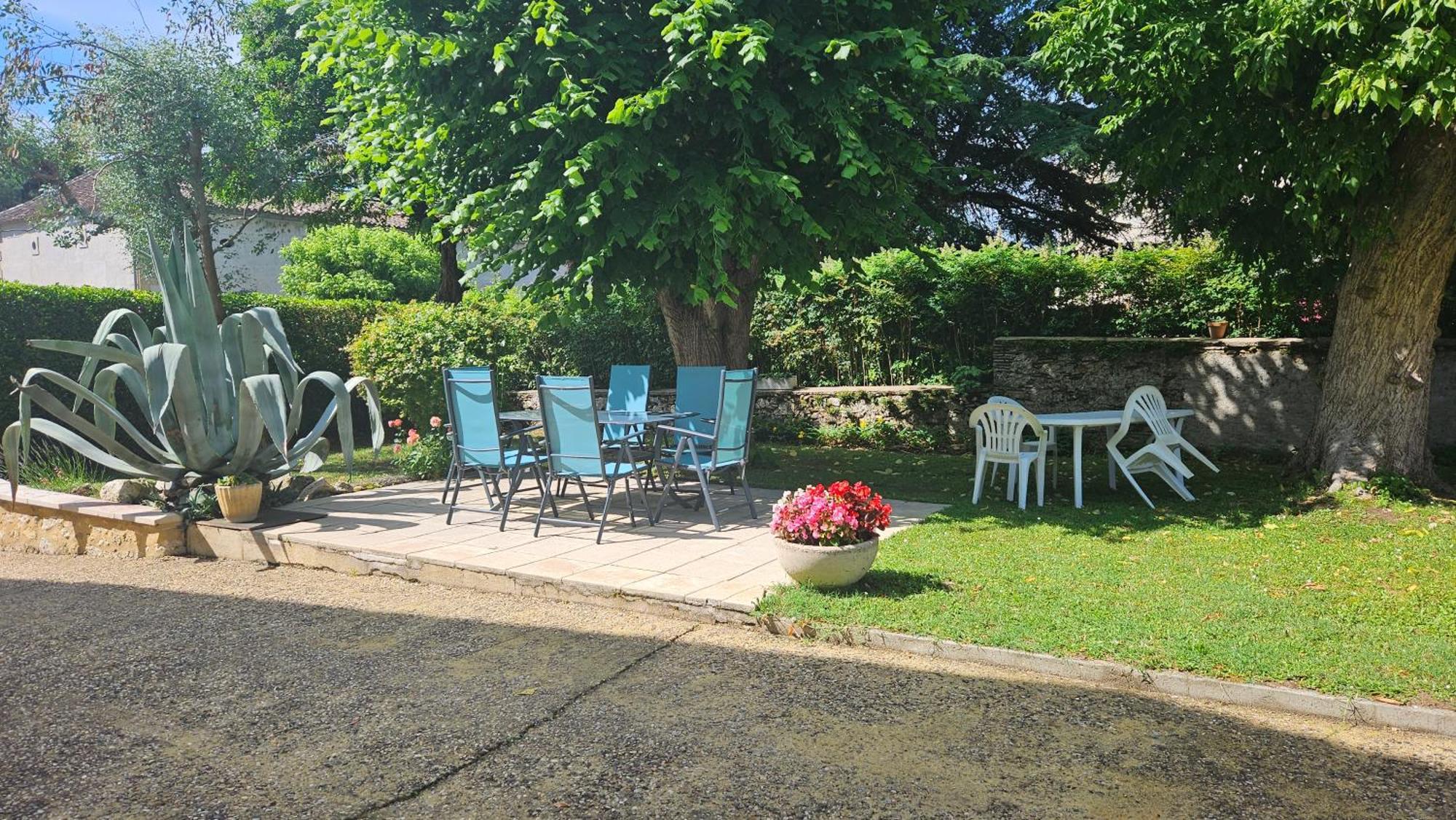 Le Fleix Chambres Et Gites Les Deux Chenes Pres De Bergerac מראה חיצוני תמונה