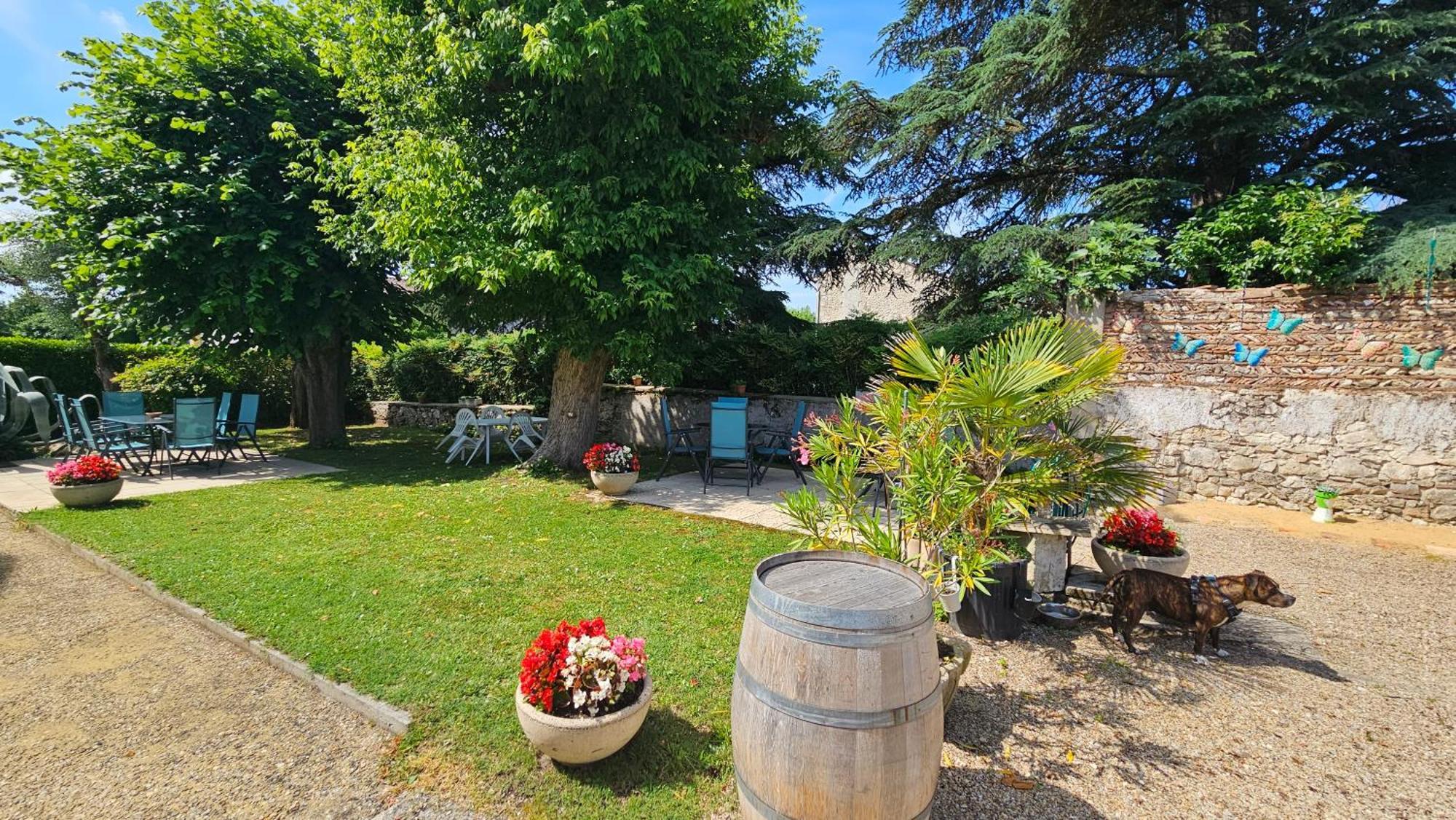 Le Fleix Chambres Et Gites Les Deux Chenes Pres De Bergerac מראה חיצוני תמונה